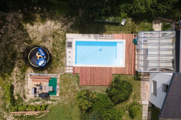 Ein Traum wird wahr: Eine eigene Pool Terrasse bauen.